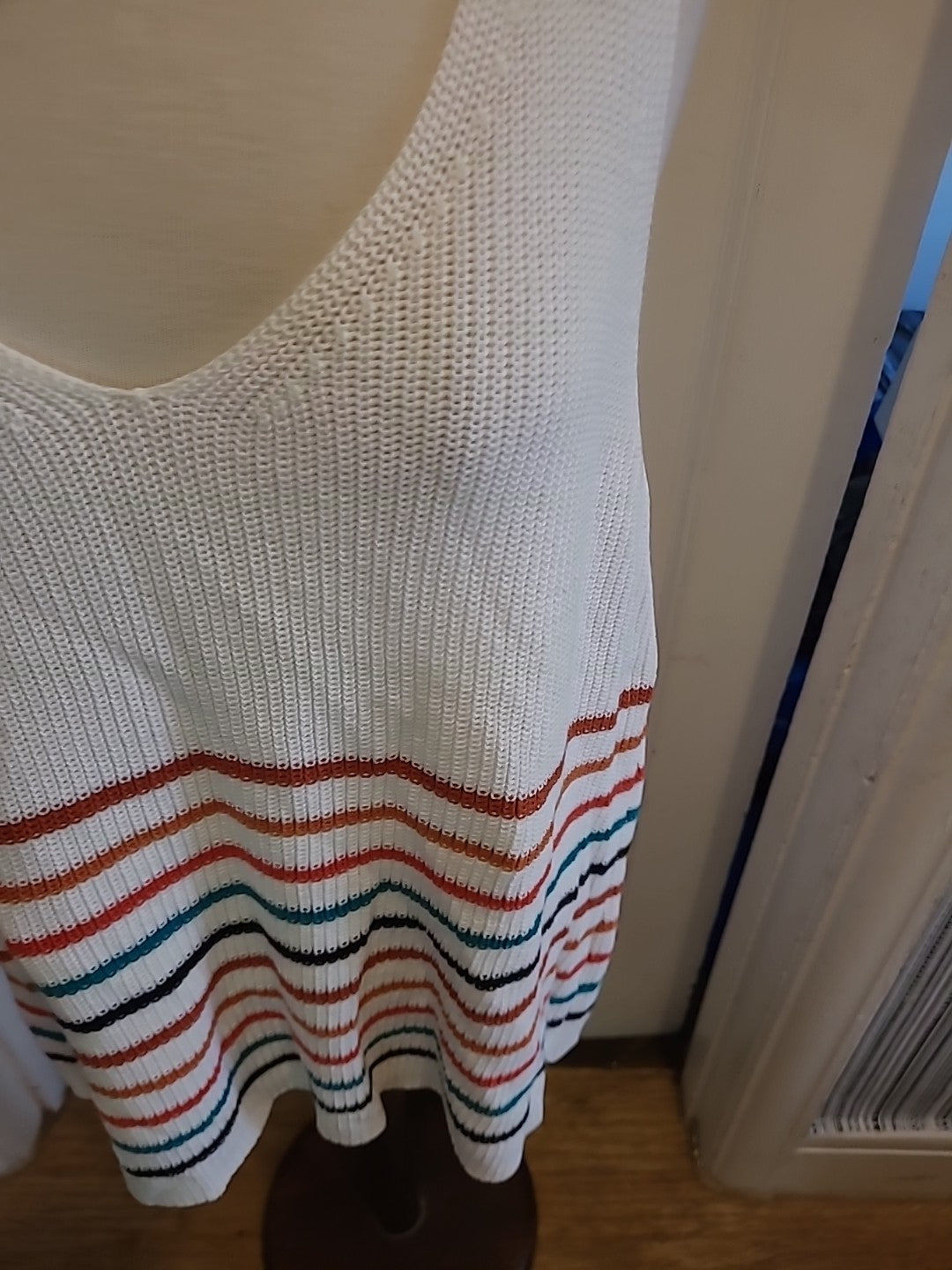 Ladies Size XL White With Multi Stripe Sleeveless Top