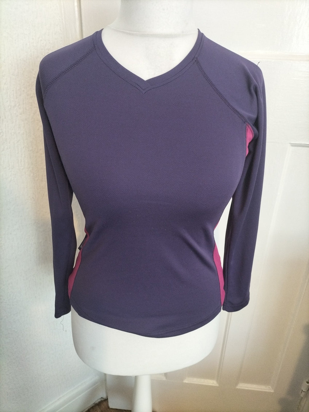 Ladies Mountain Warehouse Size 10 Purple And Pink Long Sleeved Tshirt