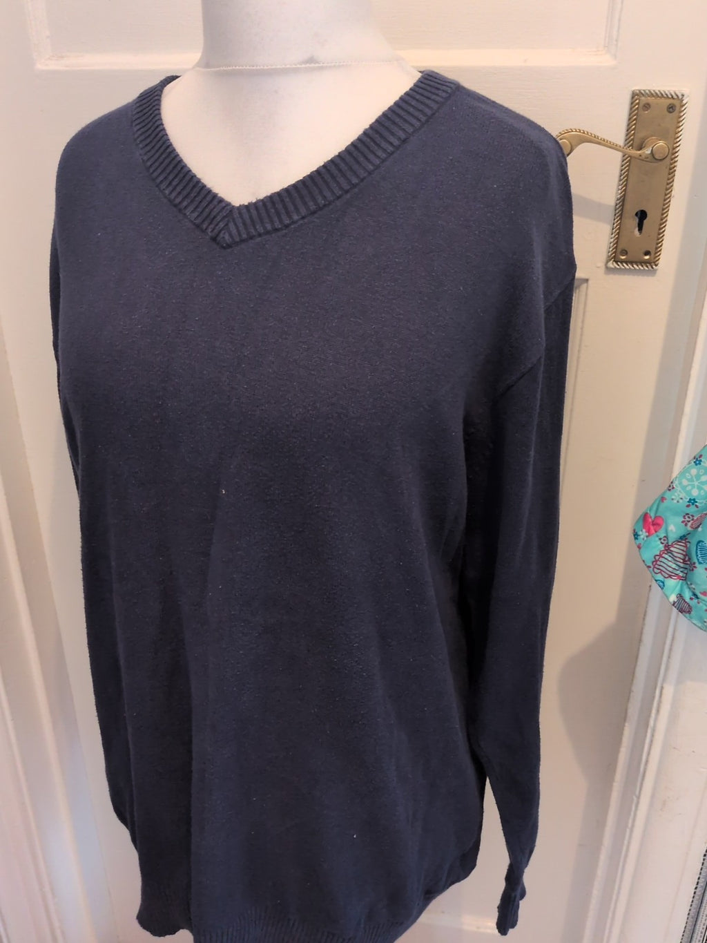 Hanes XL Navy Ribbed V Neck Pullover Jumper