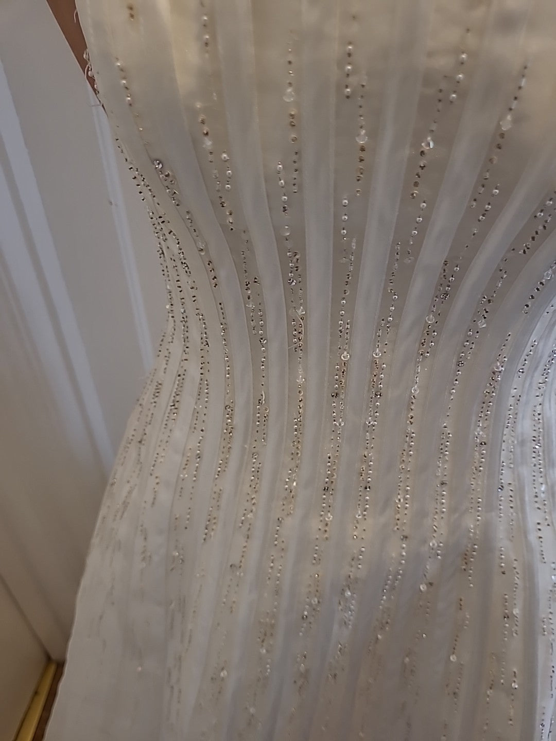 Ladies Wedding Gown Size 12 Benjamin Roberts Pale Ivory Beading/sequins