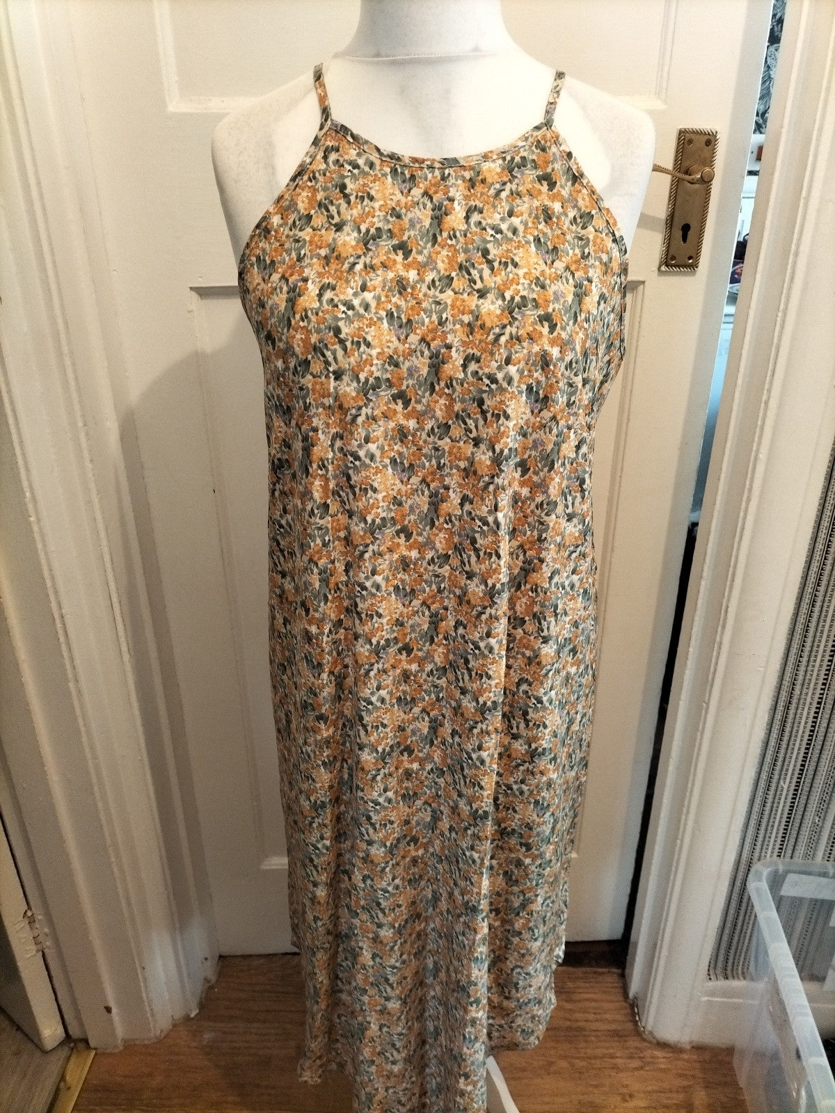 Brand New Ladies Vonda Size 2XL Green/Orange Sleeveless Dress