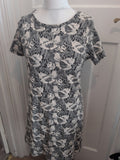 Peacocks 12 White Grey Black Round Neck Short Sleeved Dress