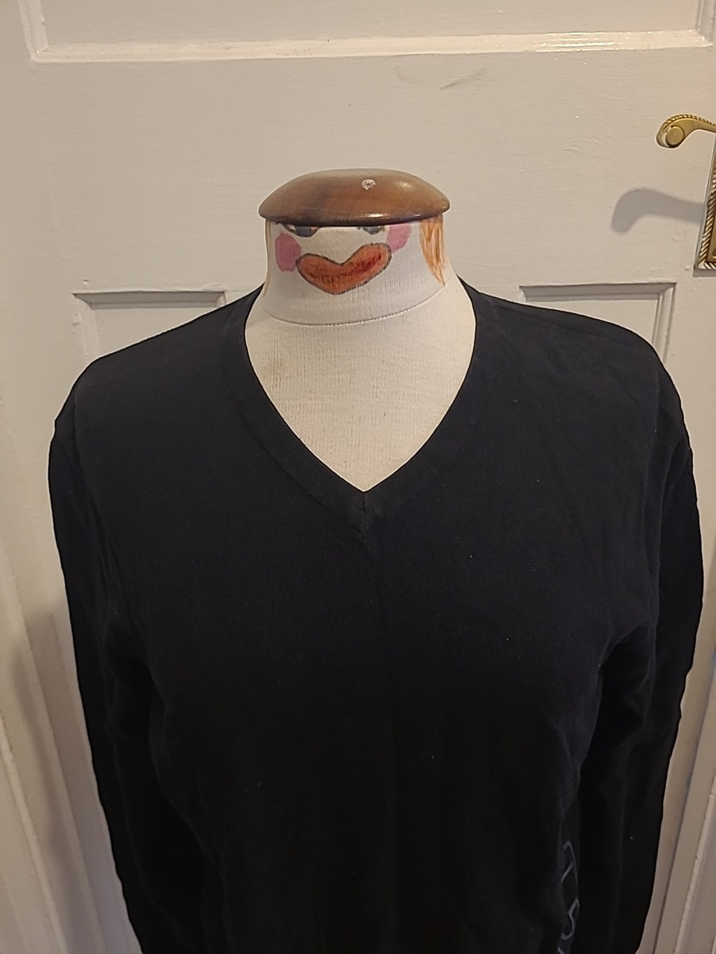 Mens Gio-Goi Medium Black V Neck Jumper