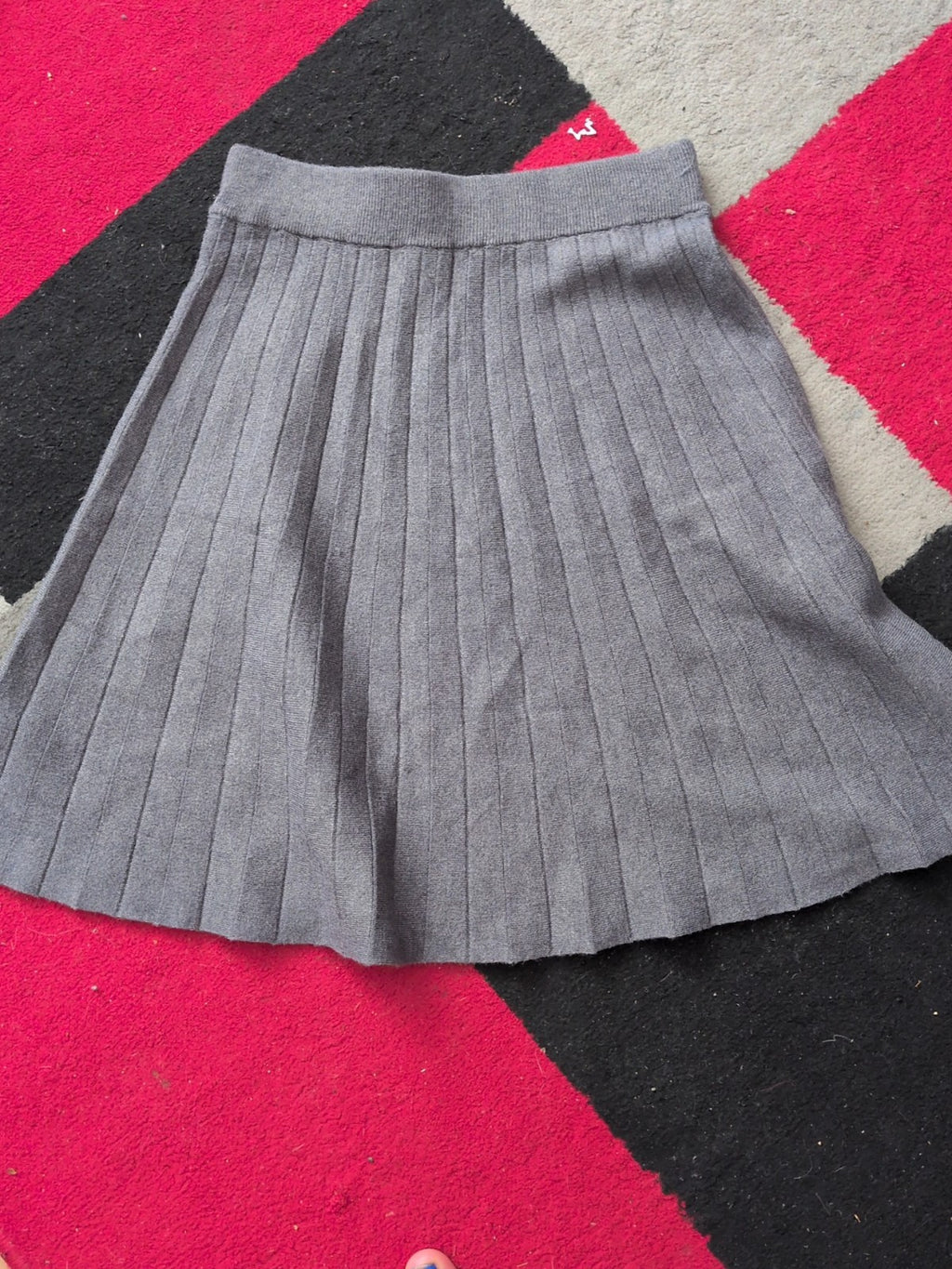 Primark 6-8 Grey Elasticated Short Flare Skirt