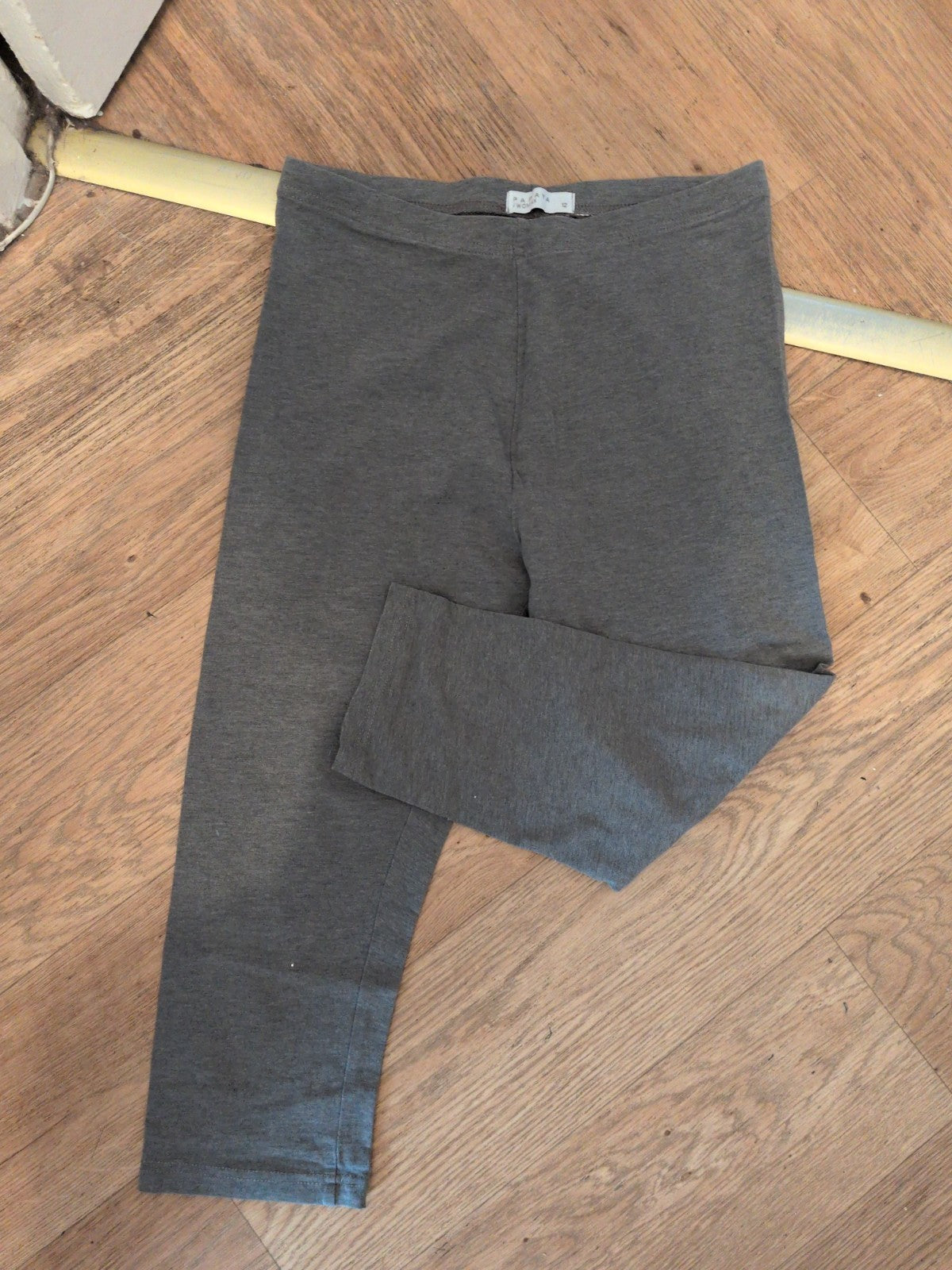 Ladies Papaya Size 12 Grey Ankle Legging