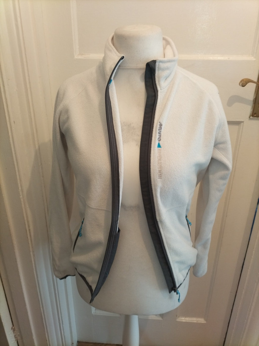 Musto Small White Full Zip Jacket