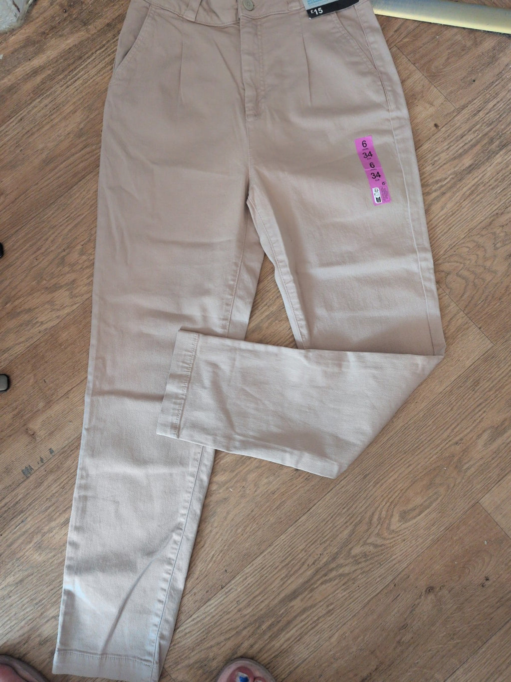 Brand New Denim&Co 6 Camel Casual Chino