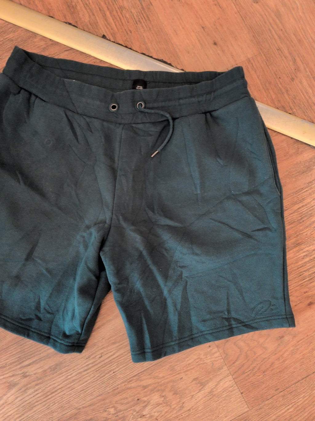 River Island Large Green Elasticated Sweat Shorts(Drawstring Needs Pulling...