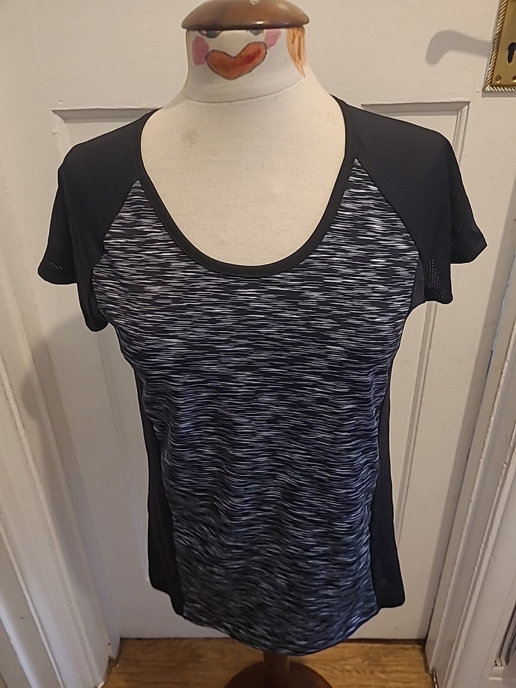 Ladies Peacocks Active Size 14 Grey Fleck Tshirt