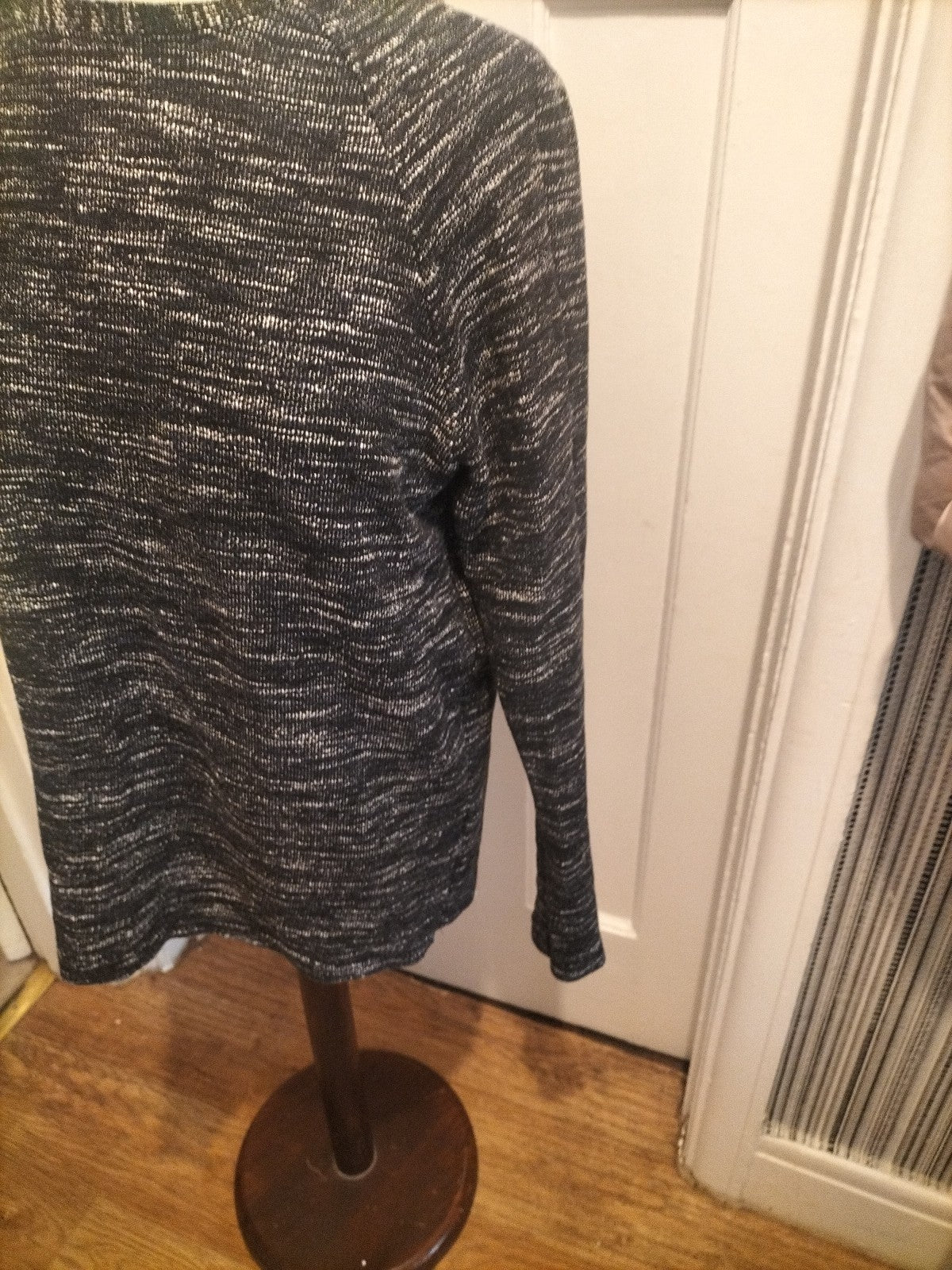 Mens Jack&Jones Size Large Black Fleck Long Sleeved Pullover Jumper