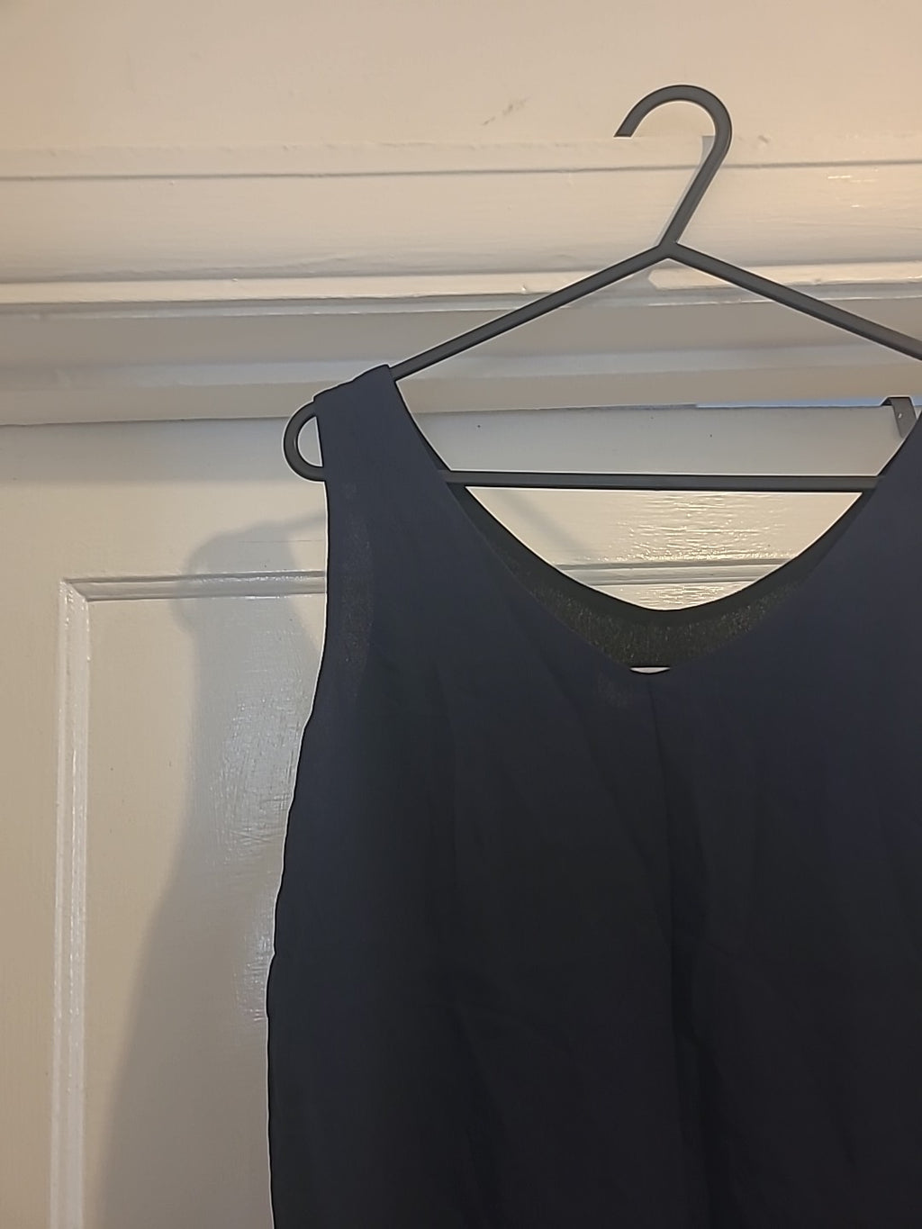 Ladies Wheaton&Katzltd Size 8 Navy Lined Sleeveless Tshirt