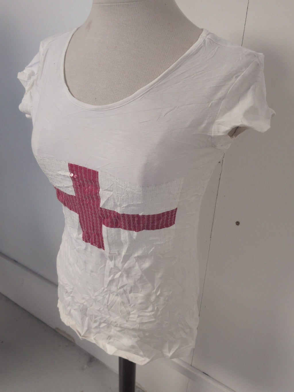 Ladies F&F Size 12 White England Flag Sequin T-shirt
