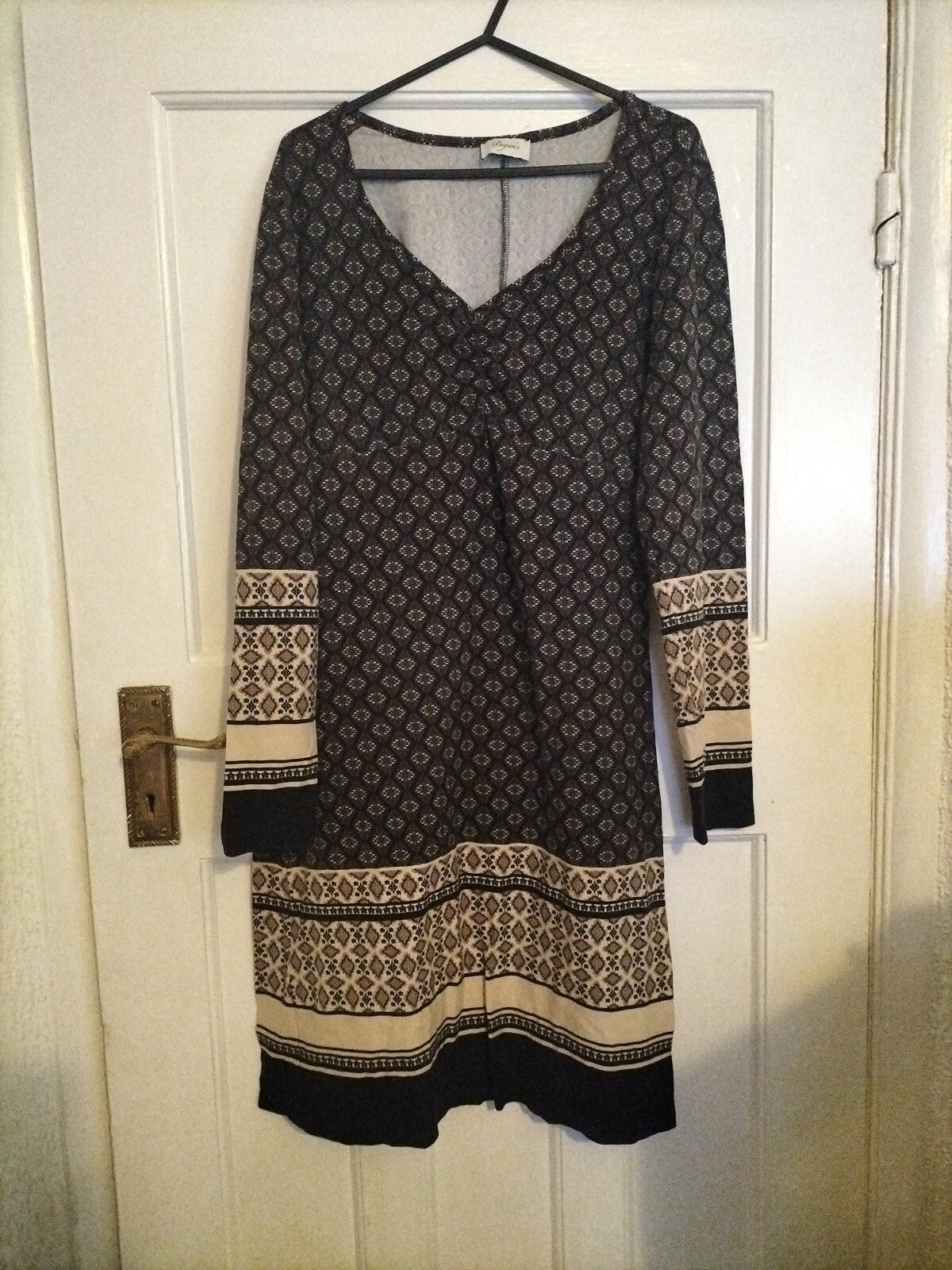 Ladies Boysnes 10 Multi Color Long Sleeve Dress