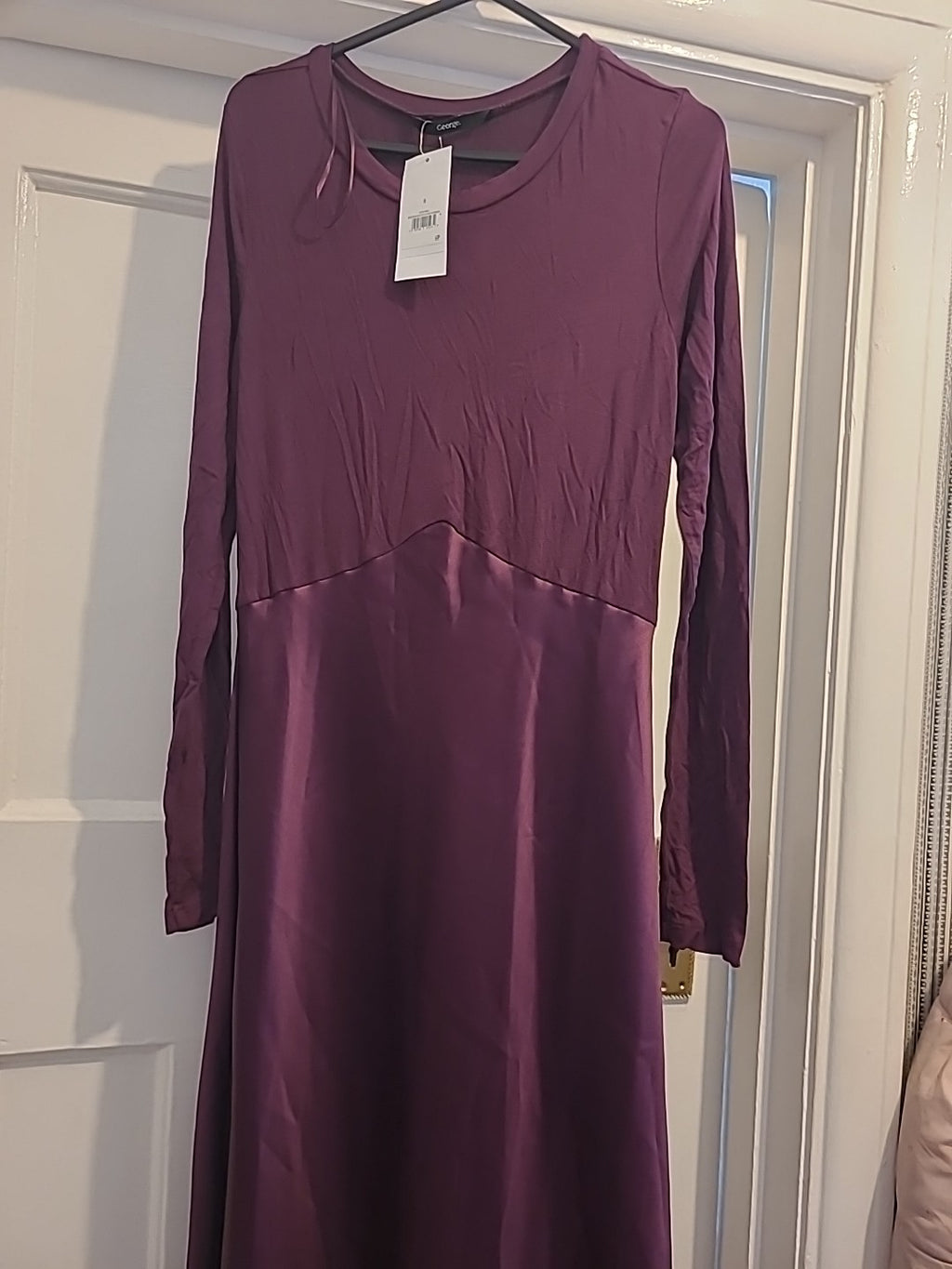 Brand New Ladies George Size 8 Purple Long Sleeved Long Length Dress