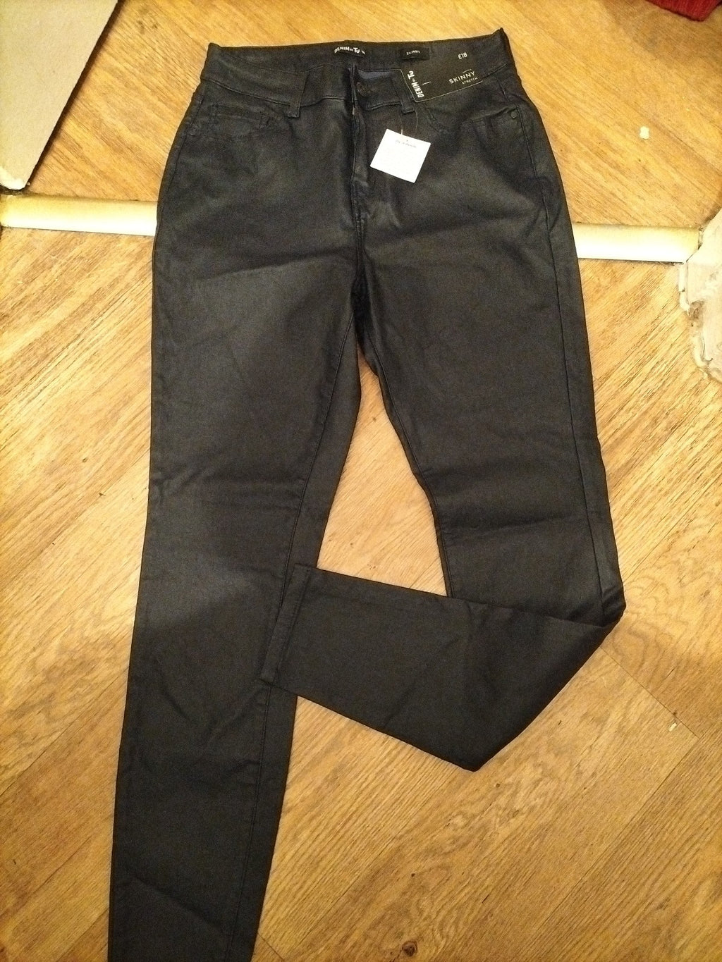 Brand New Tu Size 12R Skinny Stretch Shiny Jeans