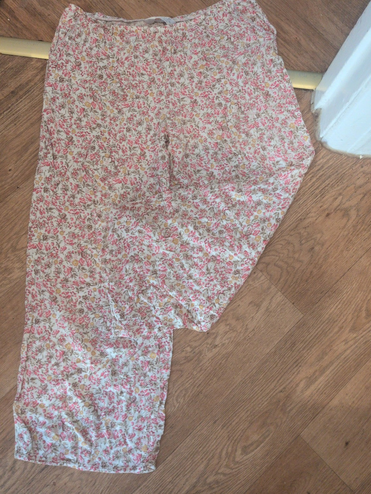 Primark 12-14 Pink Floral Elasticated Pyjama Bottoms