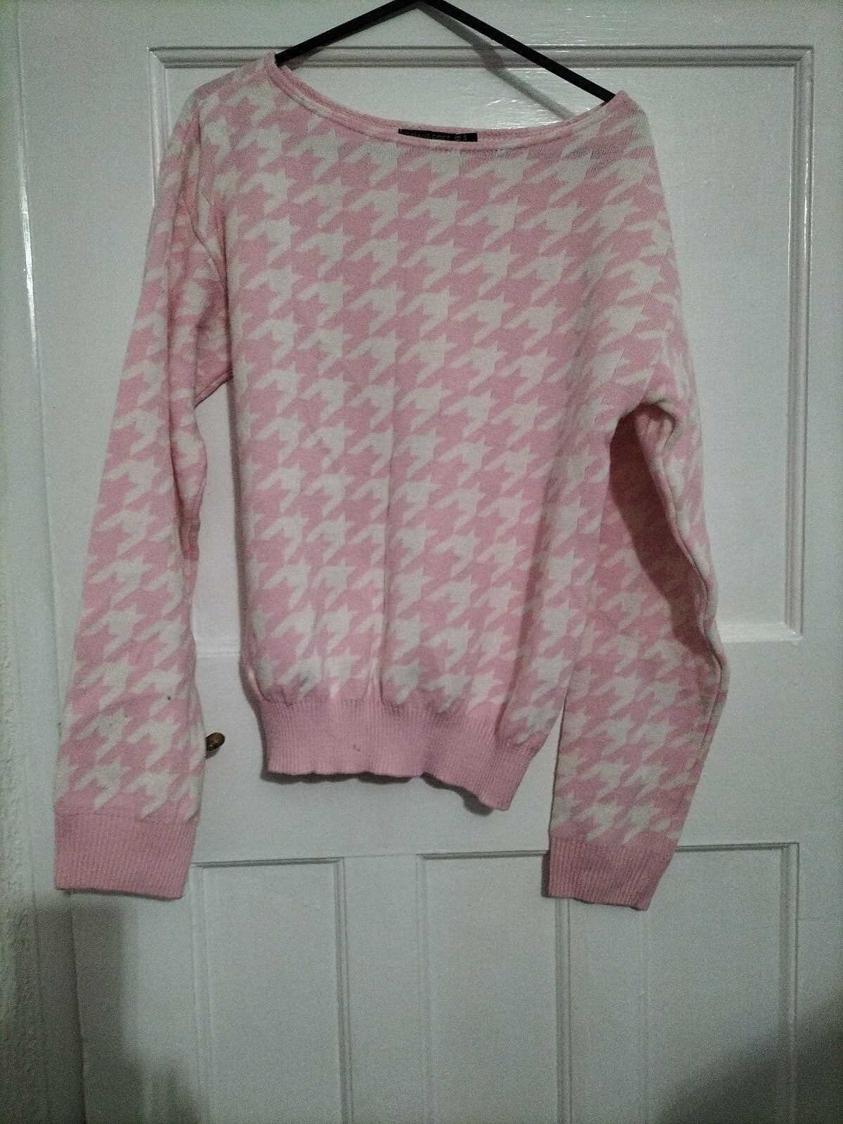 Ladies I Saw It First Size 8 Pink And White Long Sleeved Jumper