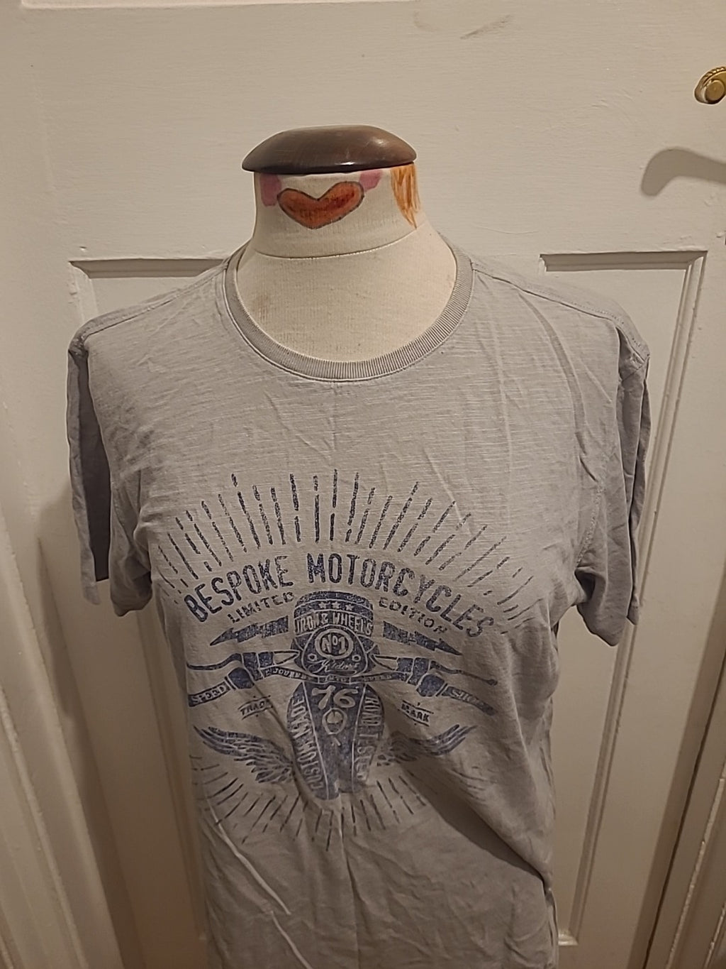 Mens North Coast Size Medium Tailored Fit Grey Print Short Sleeved Tshirt