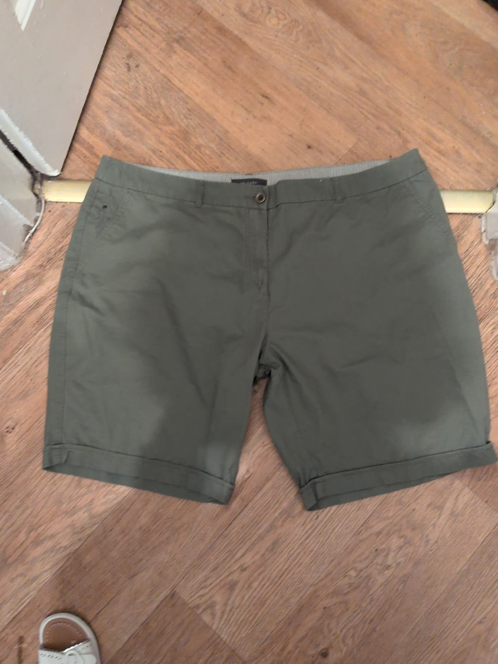Primark 20 Khaki Shorts