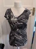 Next 12 Grey Black Patterned V Neck Short Sleeve Knee Length Dress