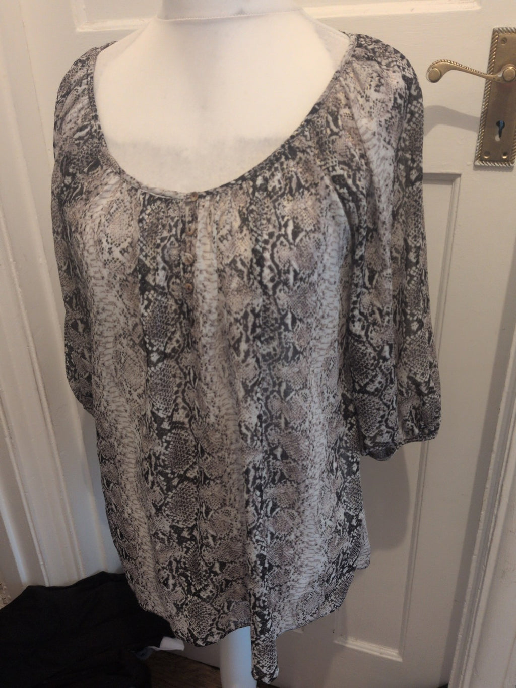 Red Herring 16 Sheer Multicoloured Half Sleeve Blouse