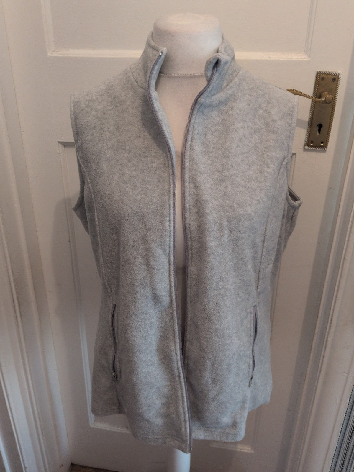 Damart 18/20 Grey Full Zip Gilet