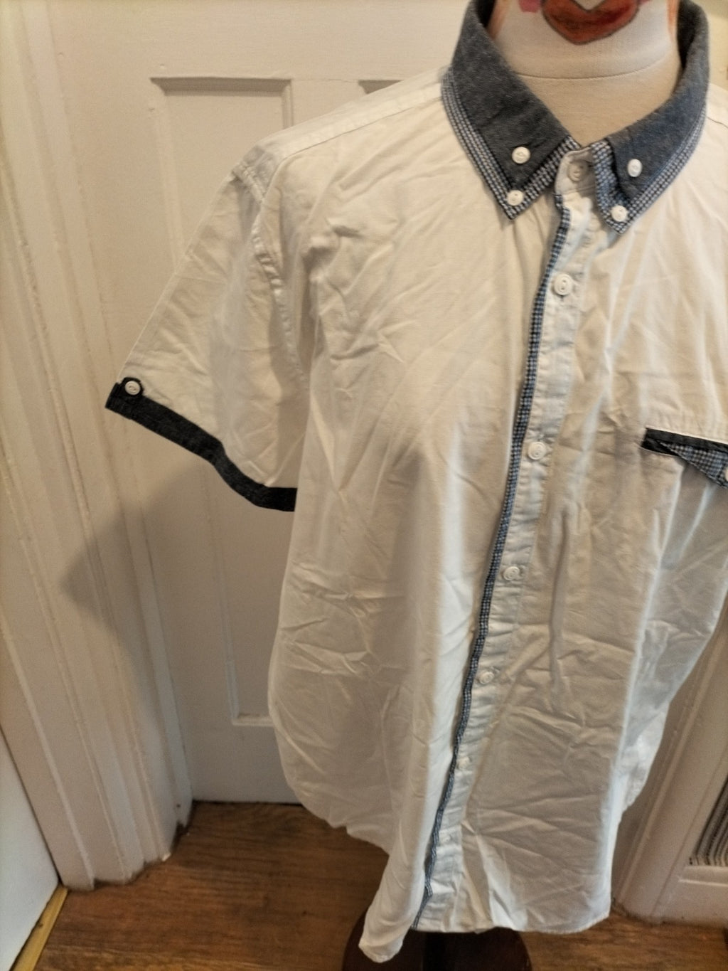 Mens Cedarwood State Size 2XL White With Grey Short Sleeved Shirt