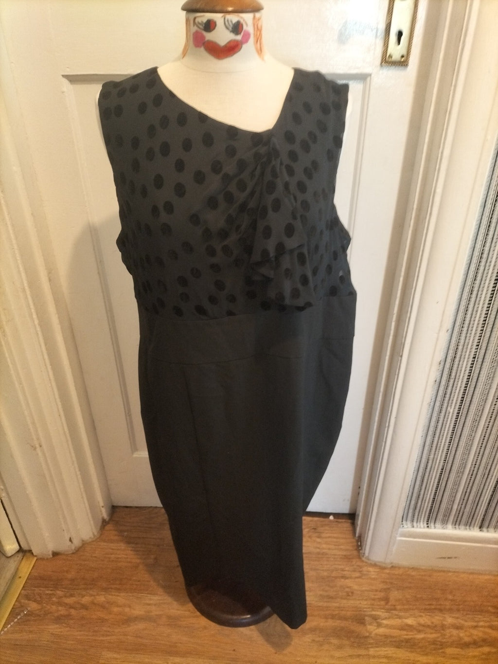 Ladies Size Medium Black Spotted Upper Lined Sleeveless Dress