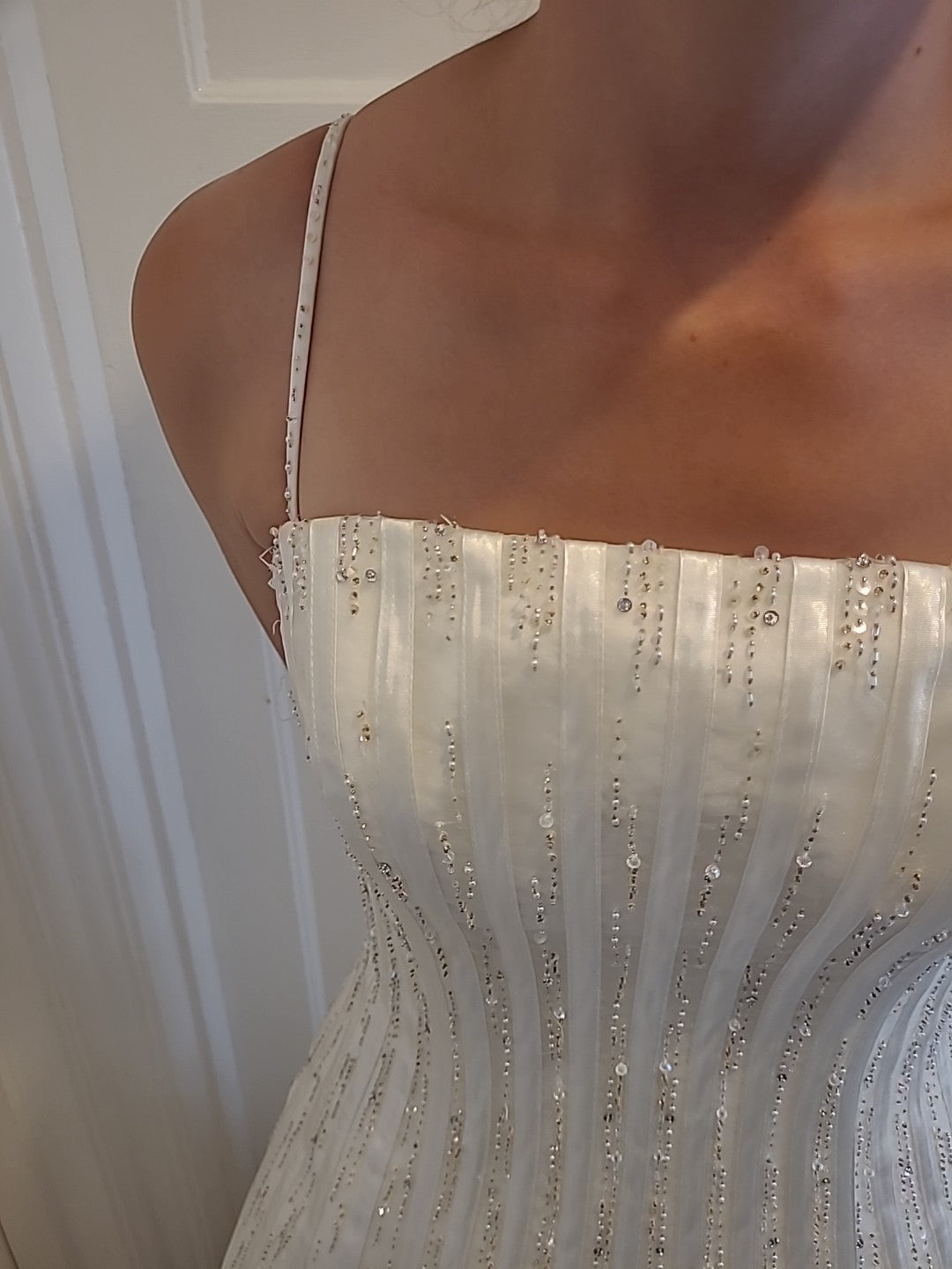 Ladies Wedding Gown Size 12 Benjamin Roberts Pale Ivory Beading/sequins