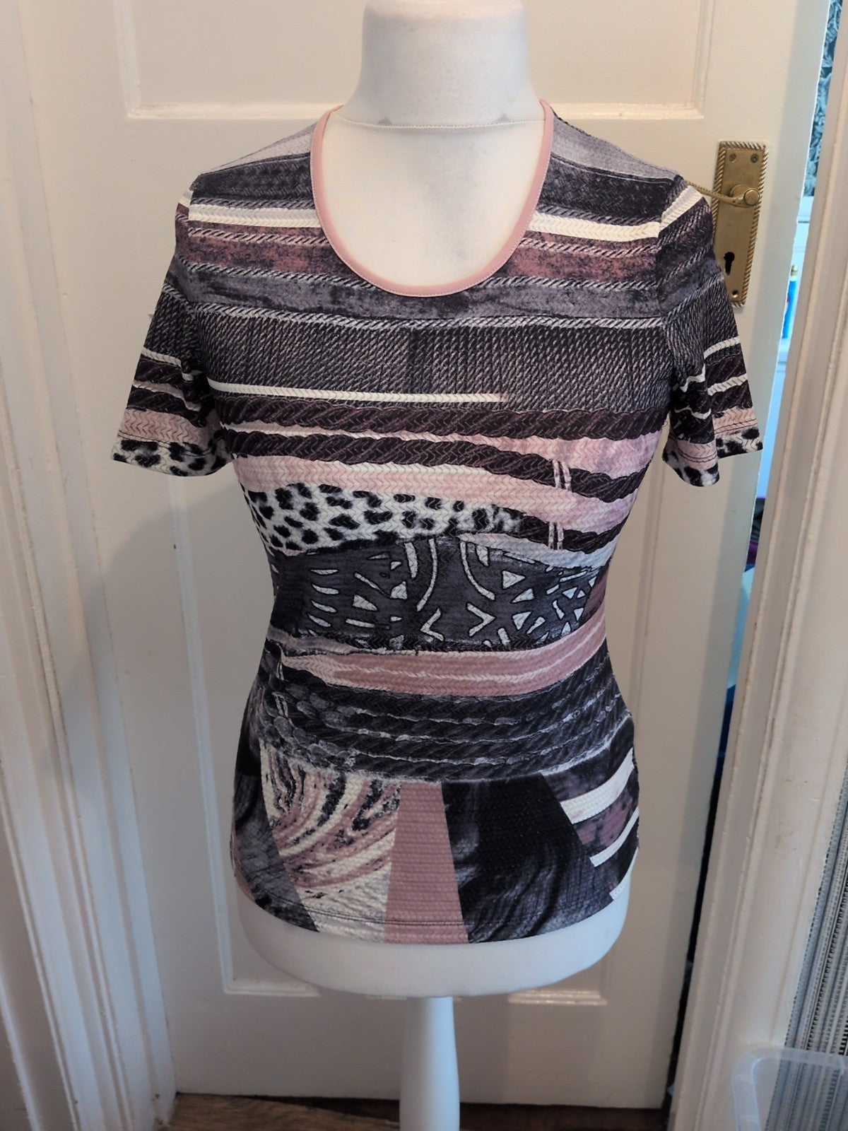 Gerry Weber 10 Grey Navy With Purple Short Sleeve T-shirt