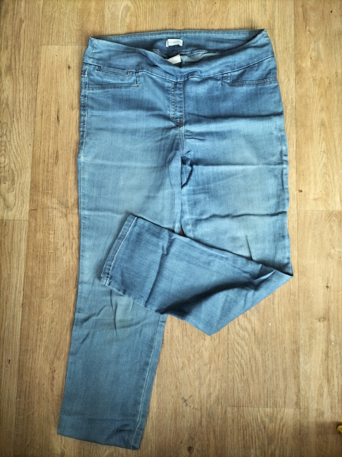 Ladies Van Heusen Size 10 Short Stretch Extensible Jeggings