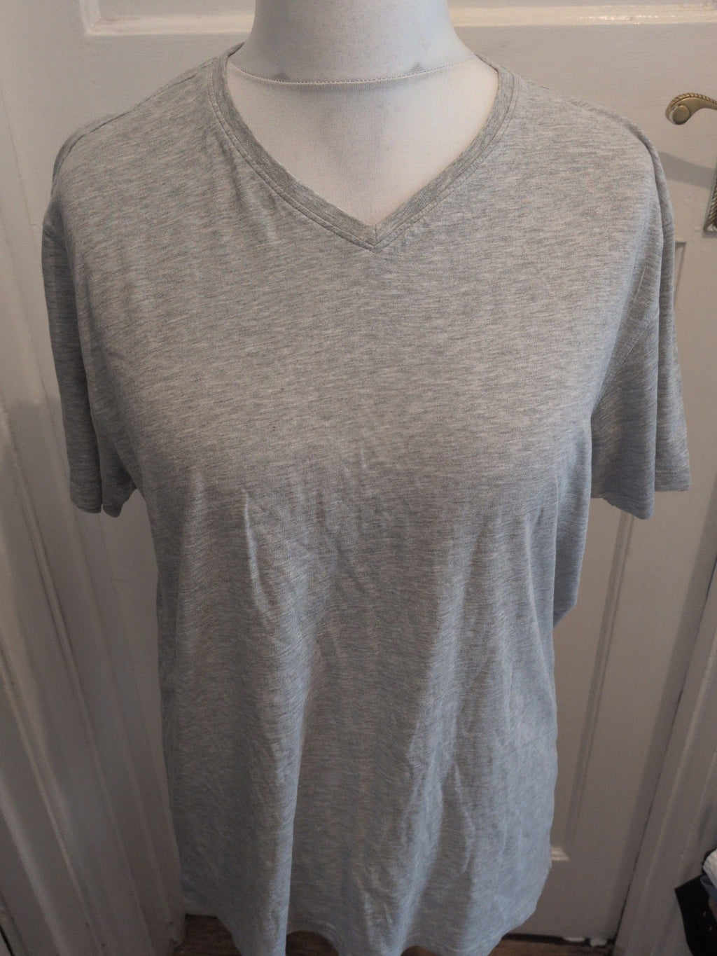 ACW85 Large Grey V Neck Short Sleeve T-shirt