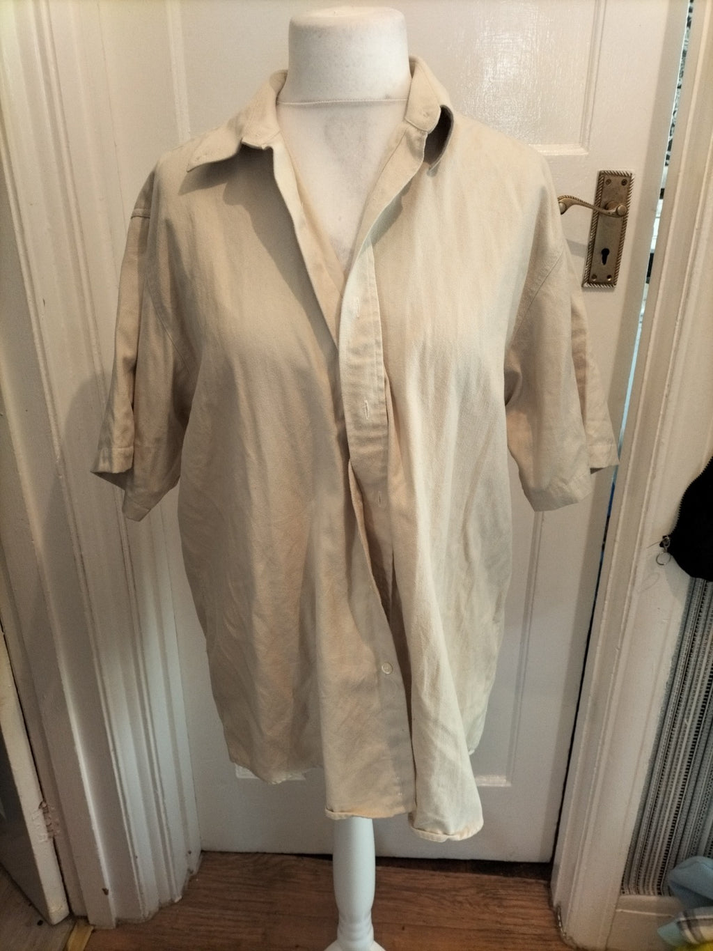 Mens Casual Sportif Size 16-16.5 Cream Short Sleeved Shirt