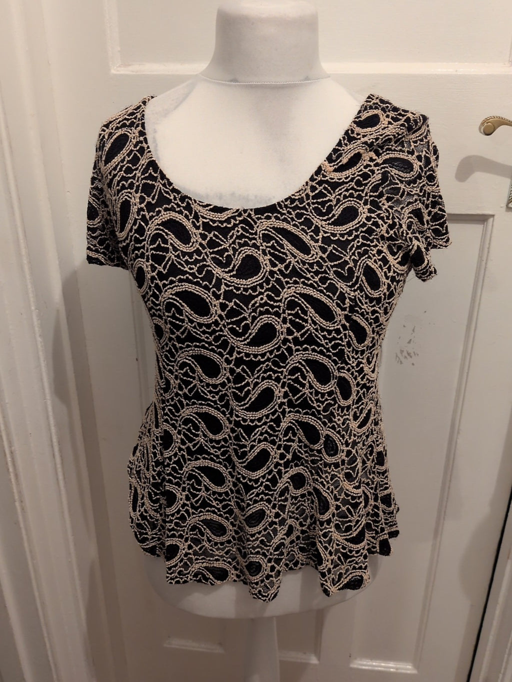 Izabel London 14 Brown And Black Lace Sleeveless Blouse Etop