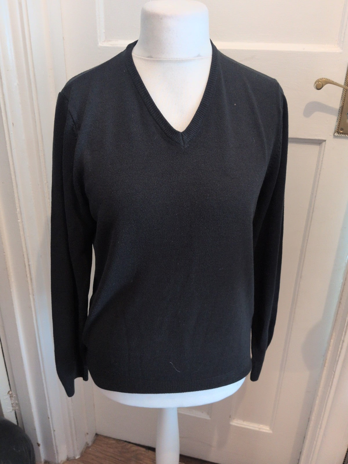 M&S Collection Medium Black Reg Fit V Neck Jumper
