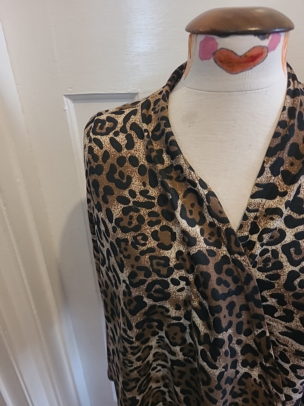 Ladies Voyelles Size Small Leopard Print Long Sleeved Cardigan