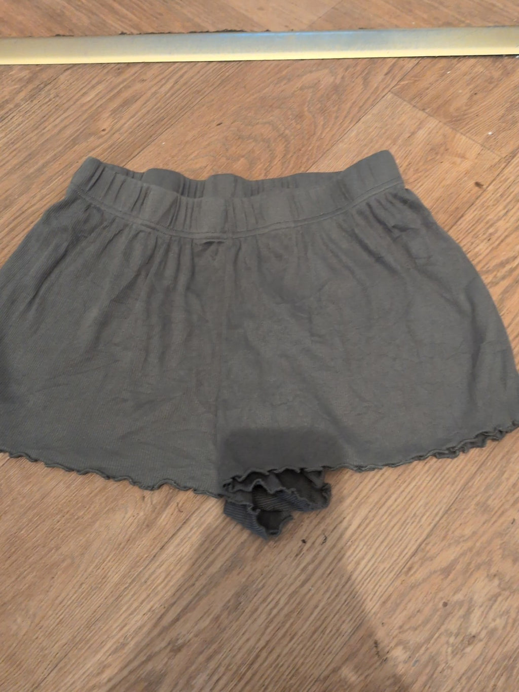 Primark 10-12 Green Hot Pants Elasticated