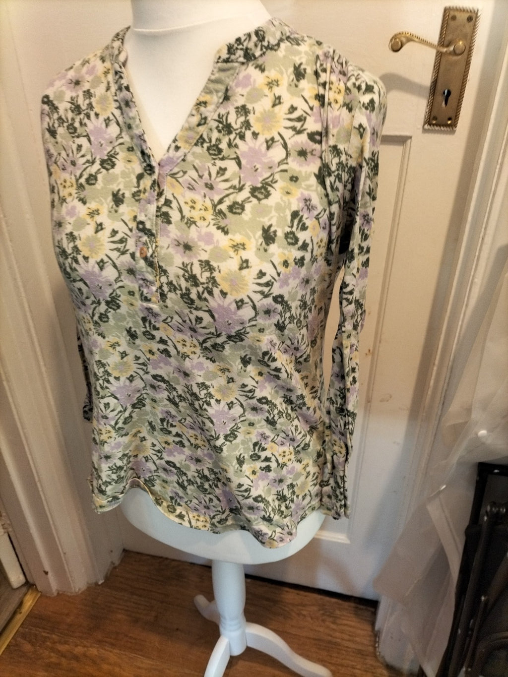 Ladies Cerulean Size Small Multicoloured Floral Long Sleeved Pyjama Top
