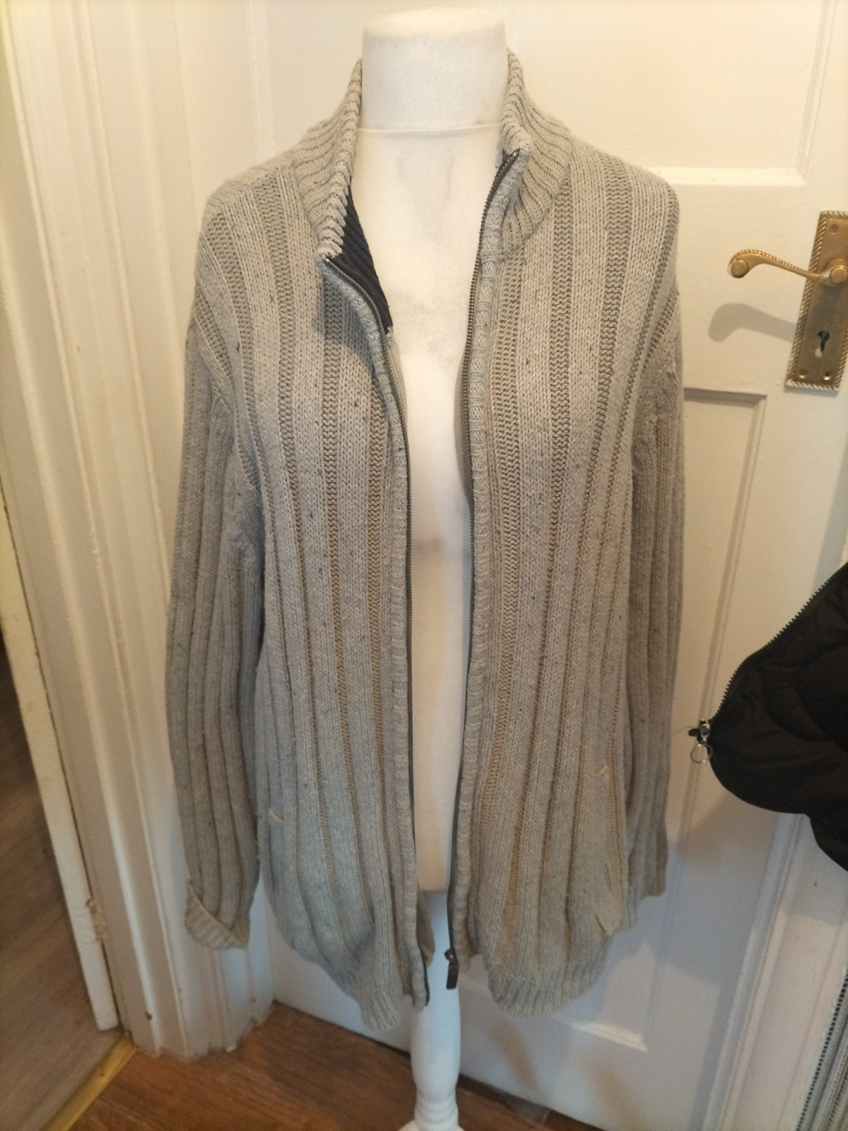 Mens Maine New England Size XL Grey Heavy Full Zip Jumper