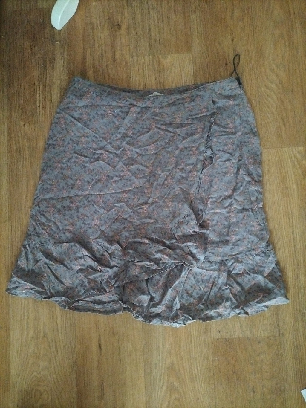 Ladies Fat Face Size 10 Grey Short Skirt