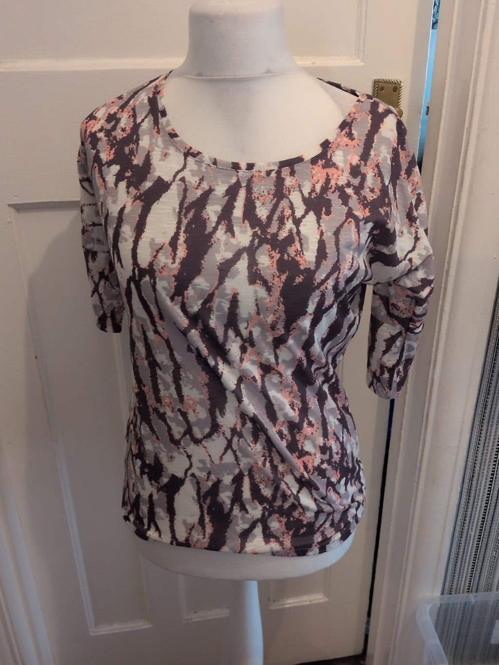 Viz.A.viz 8/10 Charcoal/Grey/Pink 3/4 Sleeve Blouse