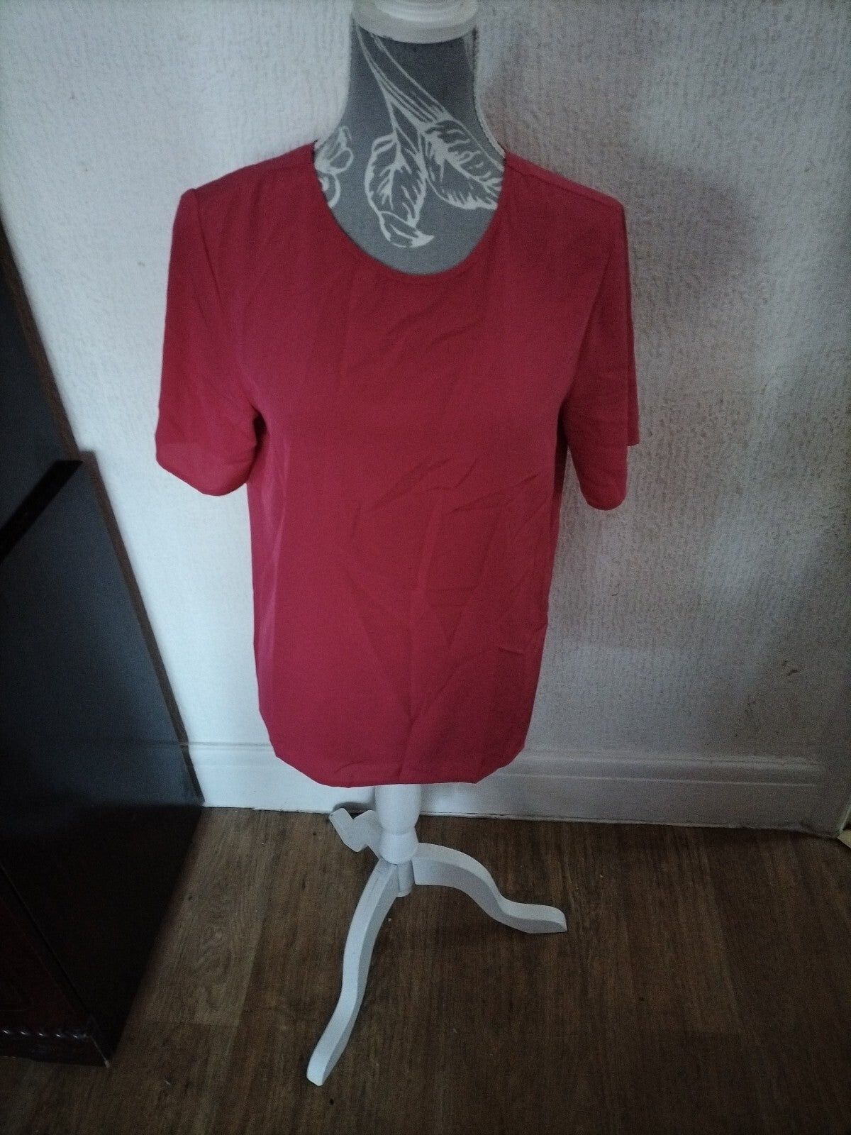 Ladies Marks And Spencer Size 8 Cerise Short Sleeved Blouse