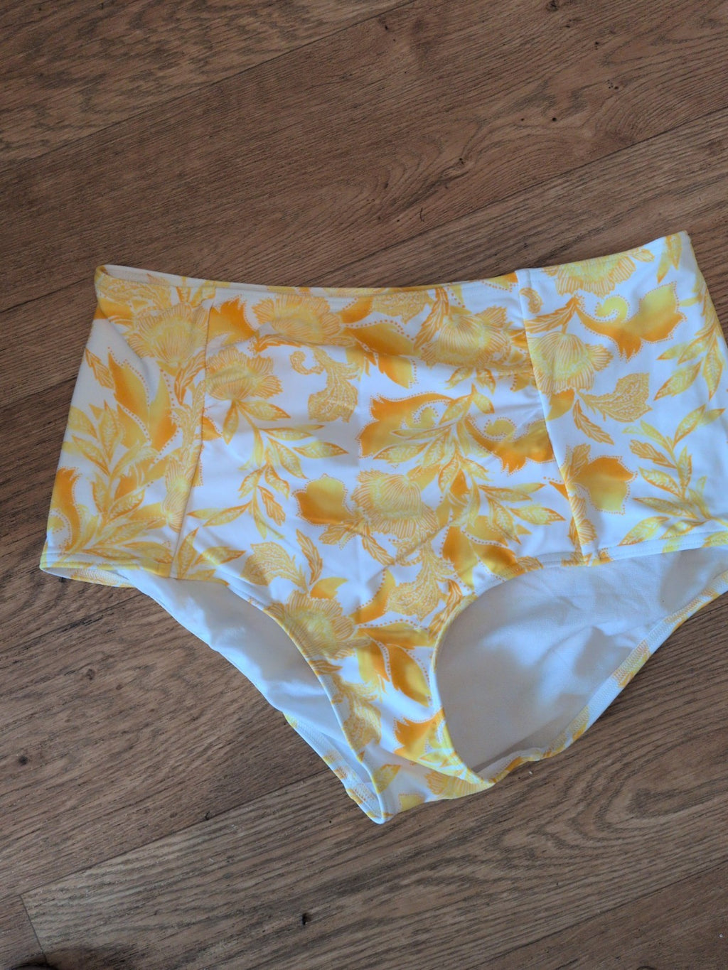 debenhams 16 orange and white bikini bottoms