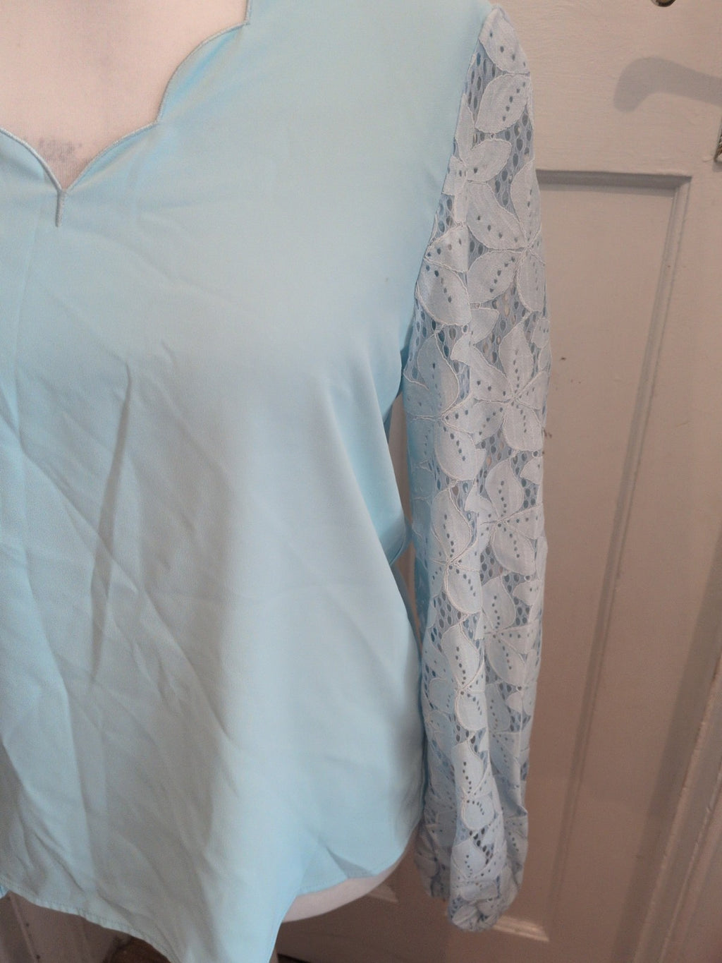 Medium Pale Blue Aqua Long Sleeve Floral Sleeve Blouse