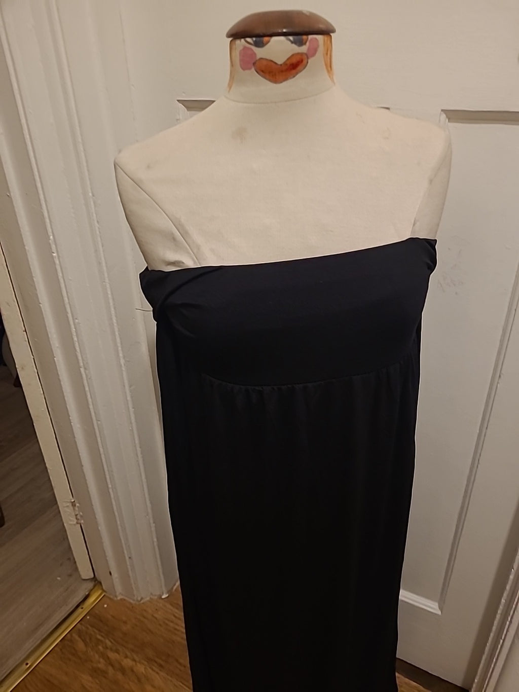 Ladies Size M/L Elasticated Hem Sleeveless Strapless Long Length Dress