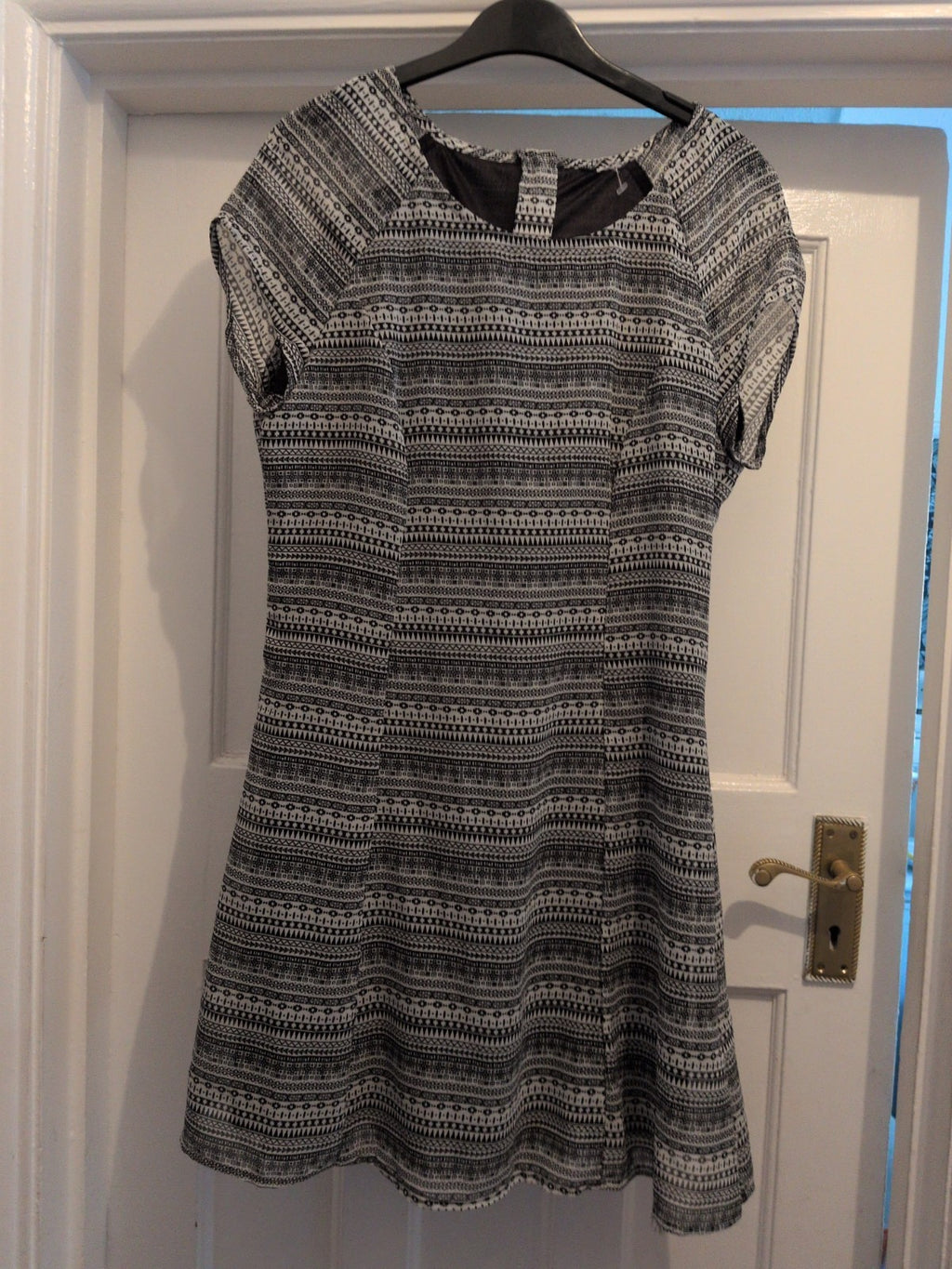 Small Aztec Lined Short Sleeve Dress