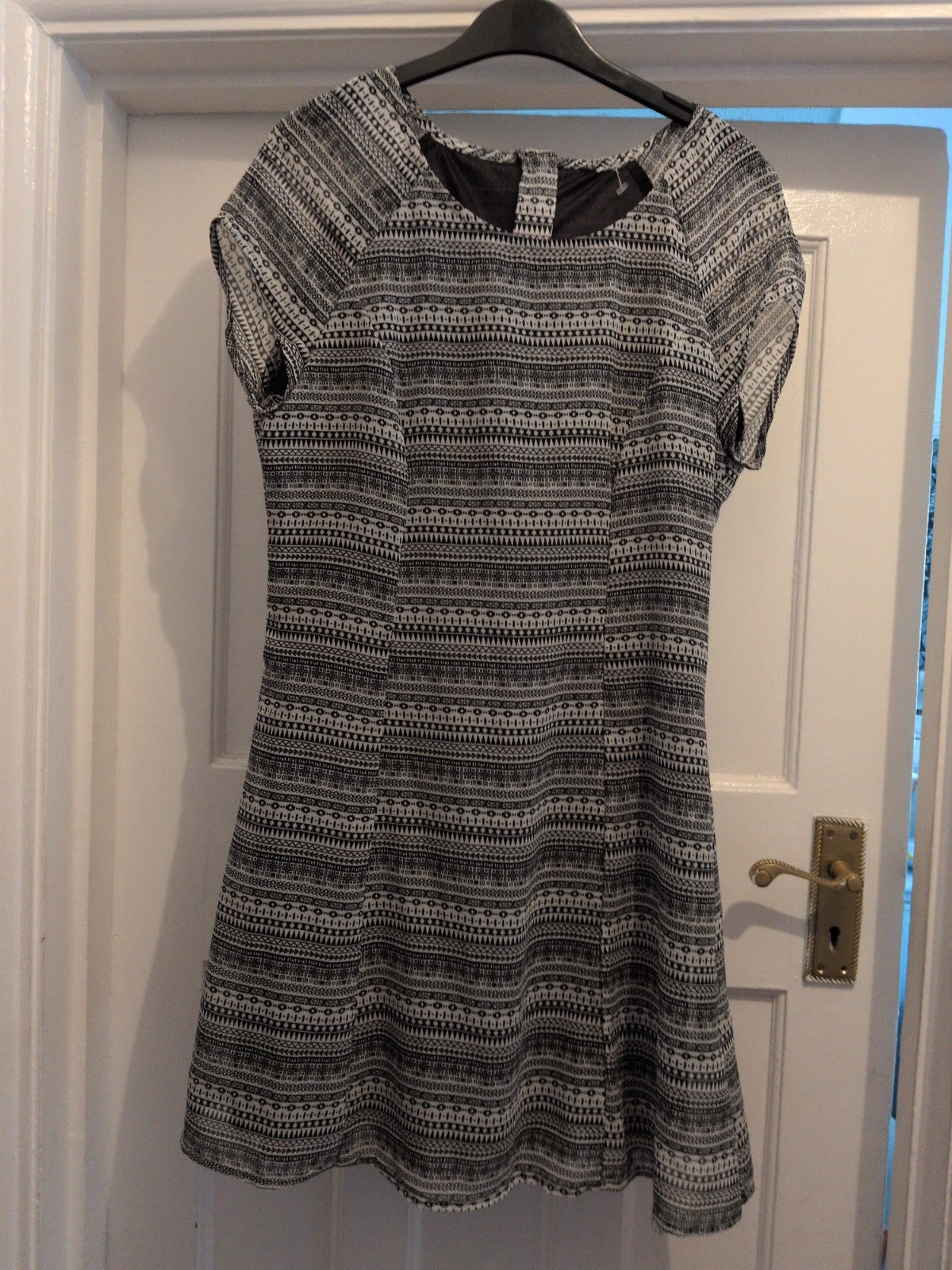 Small Aztec Lined Short Sleeve Dress