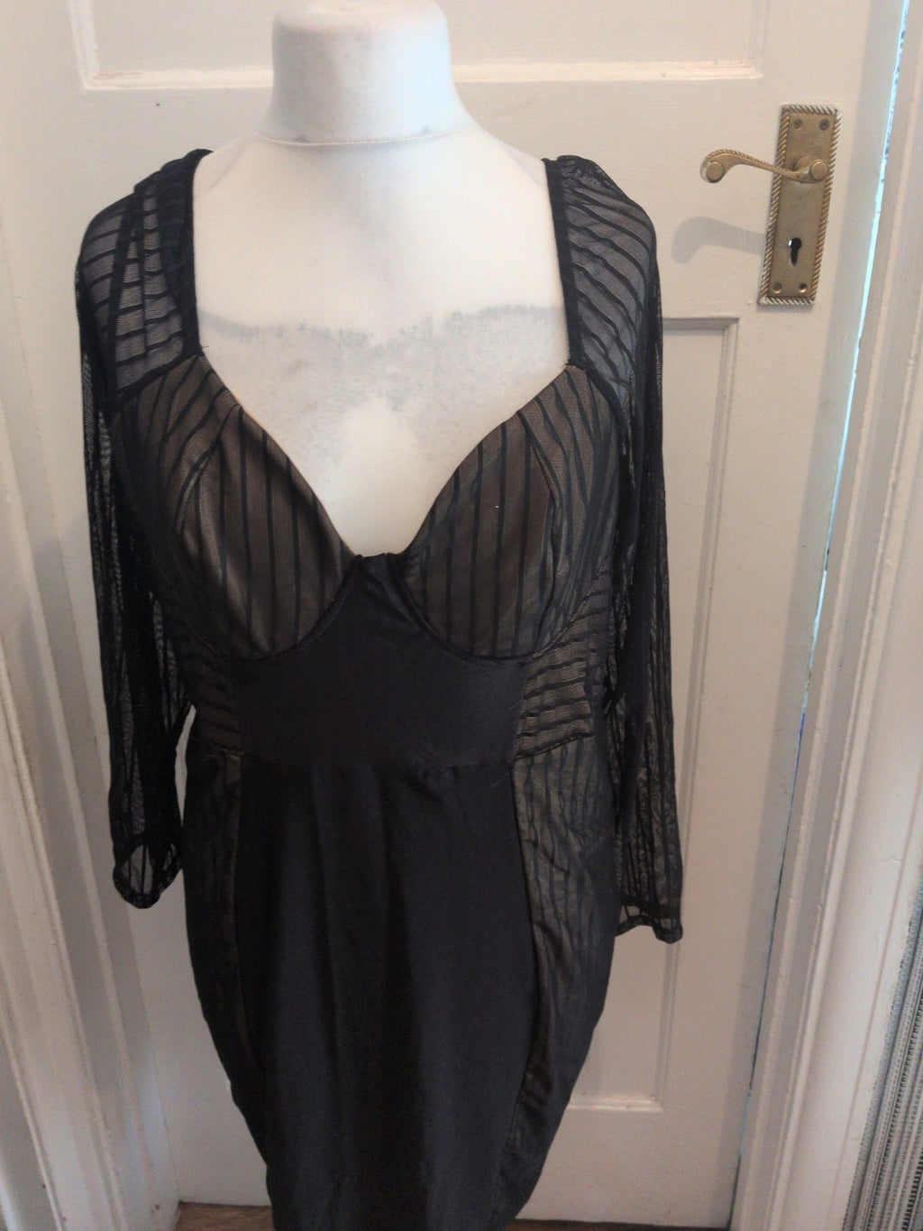 Ladies Size XL Black Mesh Long Sleeve Blouse