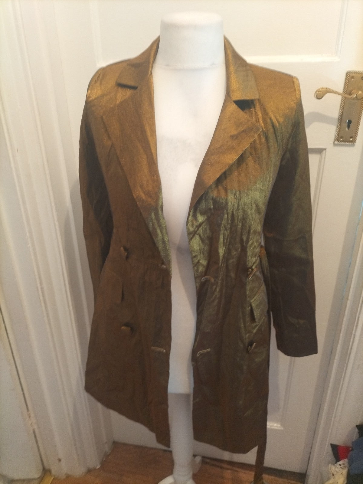Ladies Nasty Gal Size 6 Gold Shimmer Lined Padded Blazer