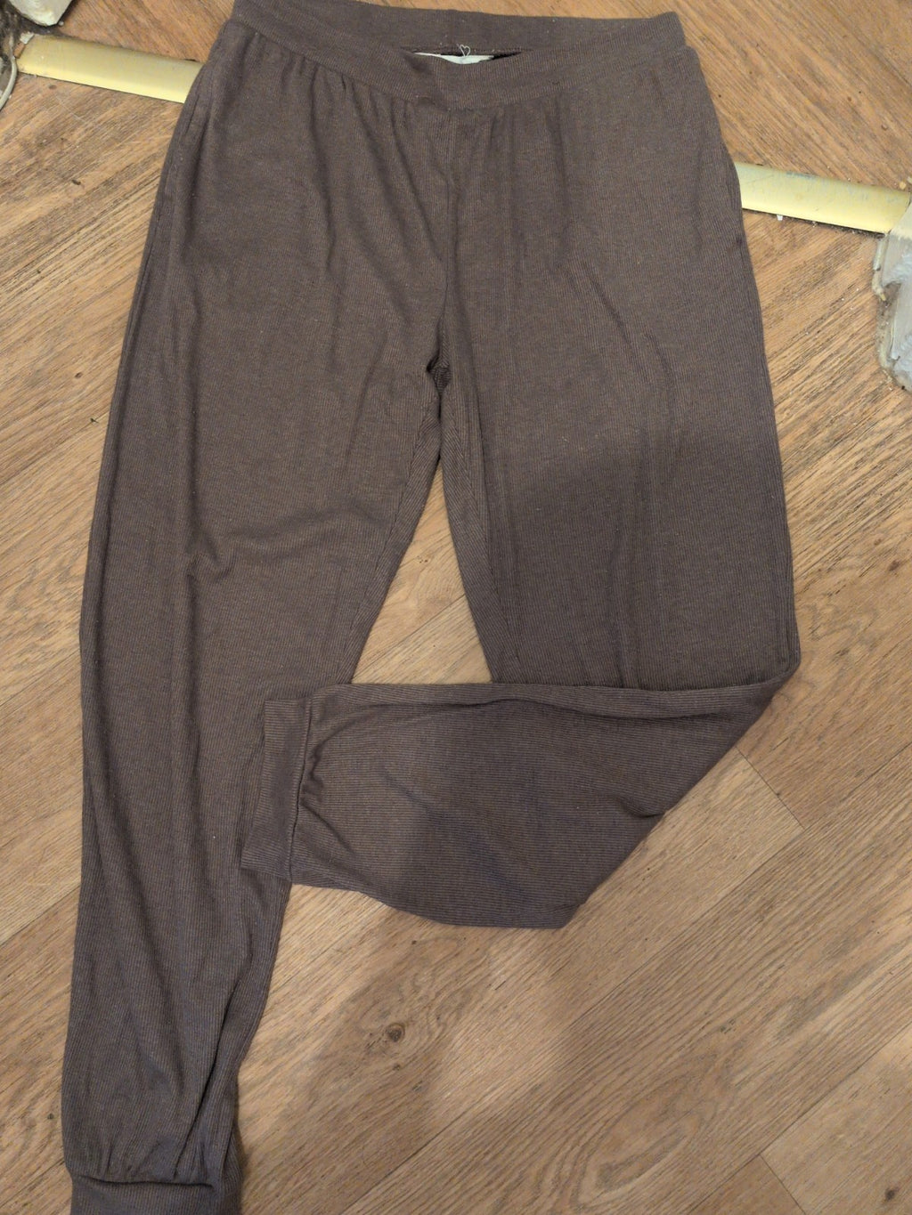 Primark 10-12 Brown Bobbling Leggings